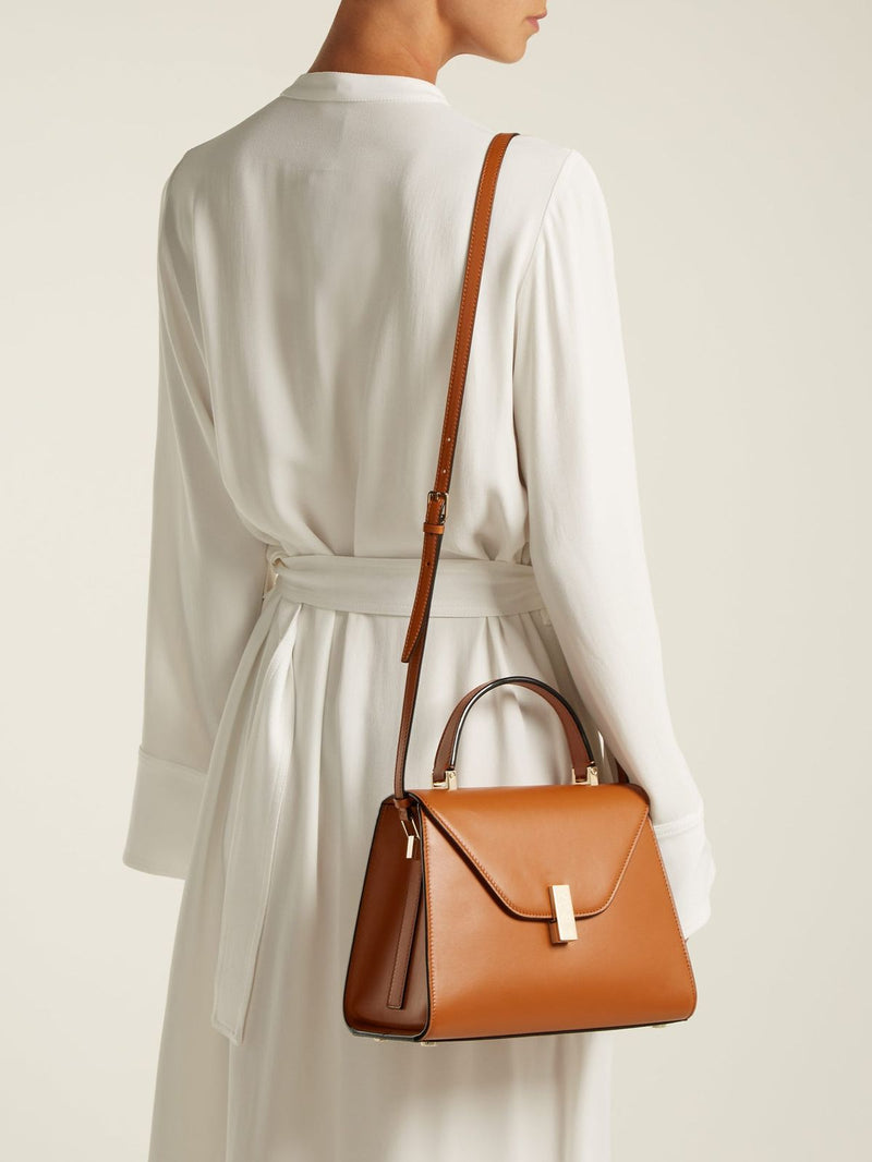 Elegant Crossbody And Handbags With Lasting Appeal